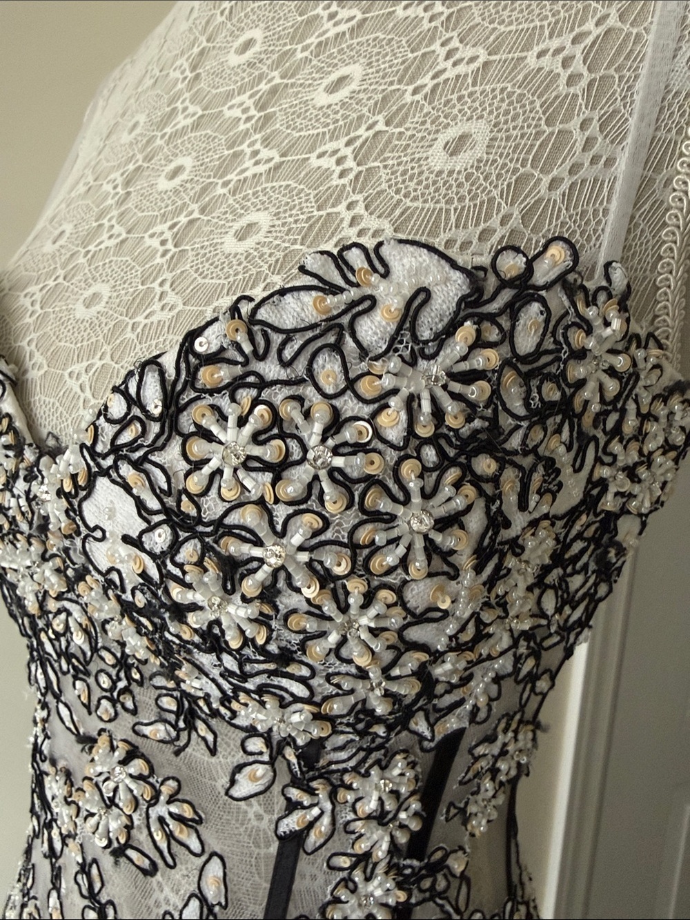 White Embroidered Strapless Evening Gown / Prom Dress - Picture 3 of 11